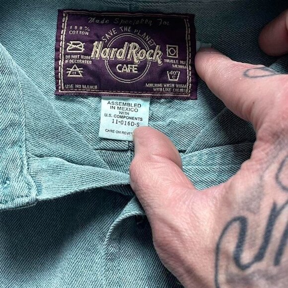 Vintage Hard Rock Cafe Button Shirt Oxford top quality piece - Picture 4 of 5